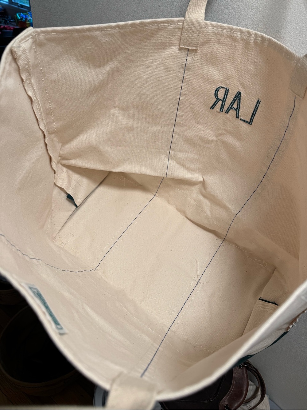 Vintage LL Bean Boat & Tote Bag White/Green Canvas XL 26” x 16” “LAR” - Picture 7 of 7